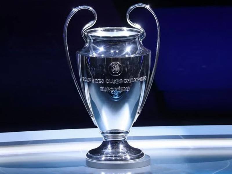 欧冠酝酿修改规则，阿森纳和巴塞罗那的尴尬，可以避免